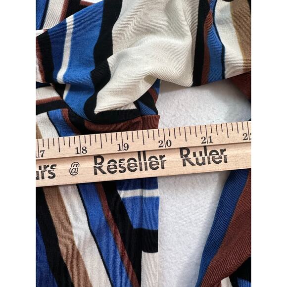 NWT Chico's Travelers Tunic Top 1 M Stripe Abstract Classy - Picture 6 of 10